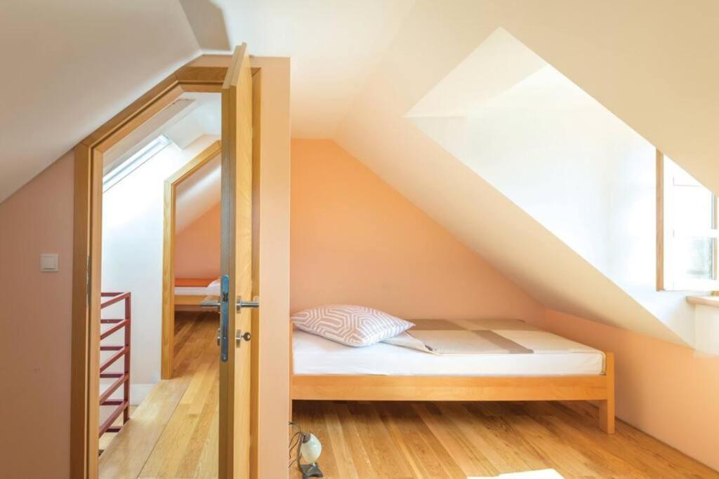 A Stone House 'pojata' Apartman Cista Provo